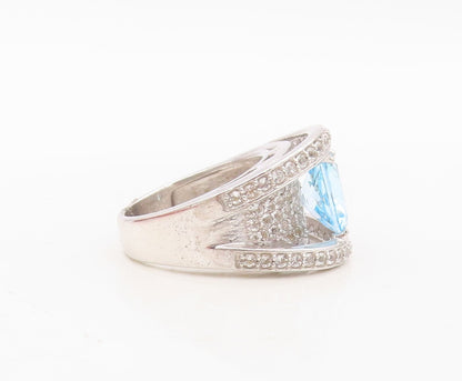 925 Sterling Silver Vintage Ring Designer Cutout Blue & White CZ Sz 7.5  RG30439