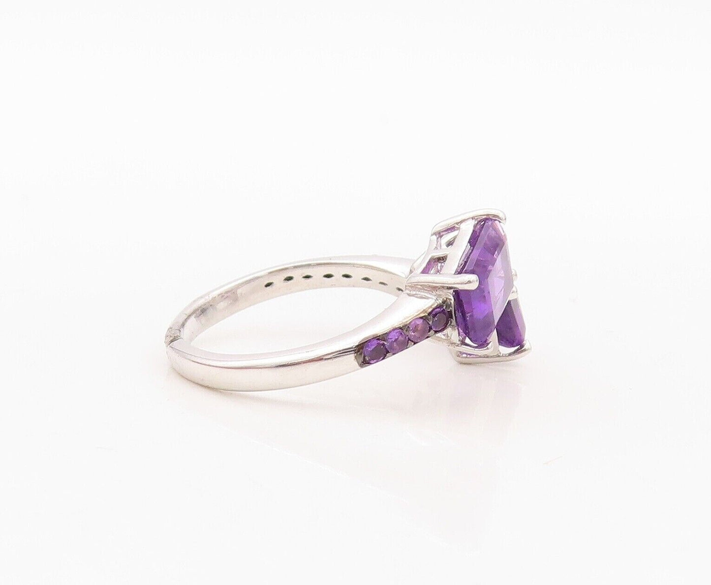 925 Sterling Silver Vintage Ring Rectangle Cut Amethyst Bypass  Sz 7.5  RG30051