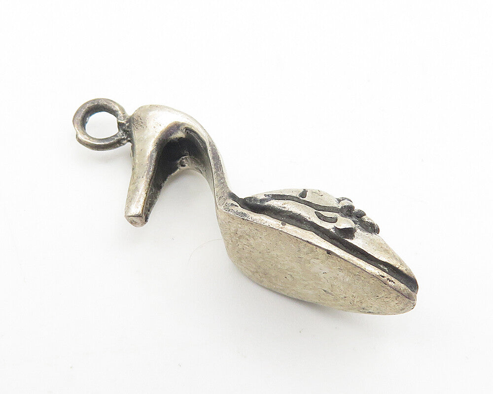 925 Sterling Silver  Vintage Floral Detail High Heel Shoe Pendant  PT8481