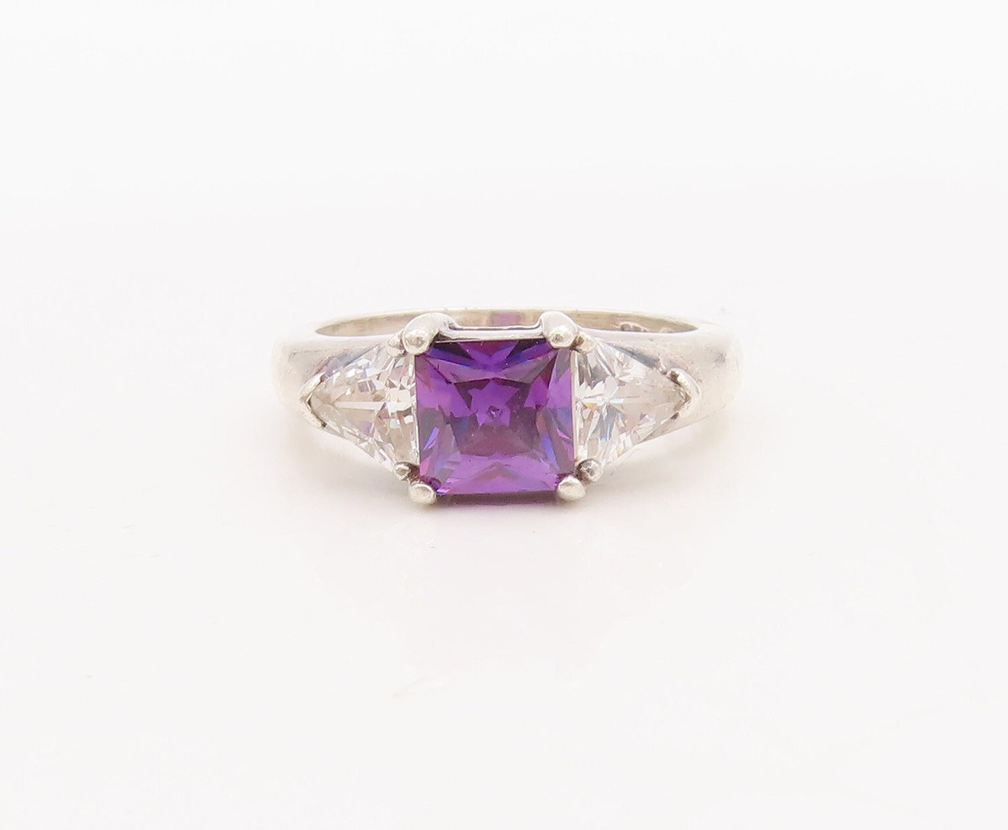 925 Sterling Silver Vintage Ring Square Cut Amethyst Triangle CZ  Sz 6  RG28764