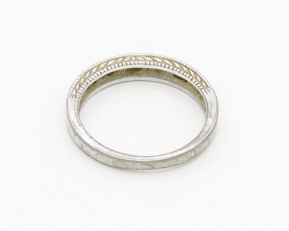 925 Sterling Silver  Vintage Shiny Cubic Zirconia Band Ring Sz 7  RG18516