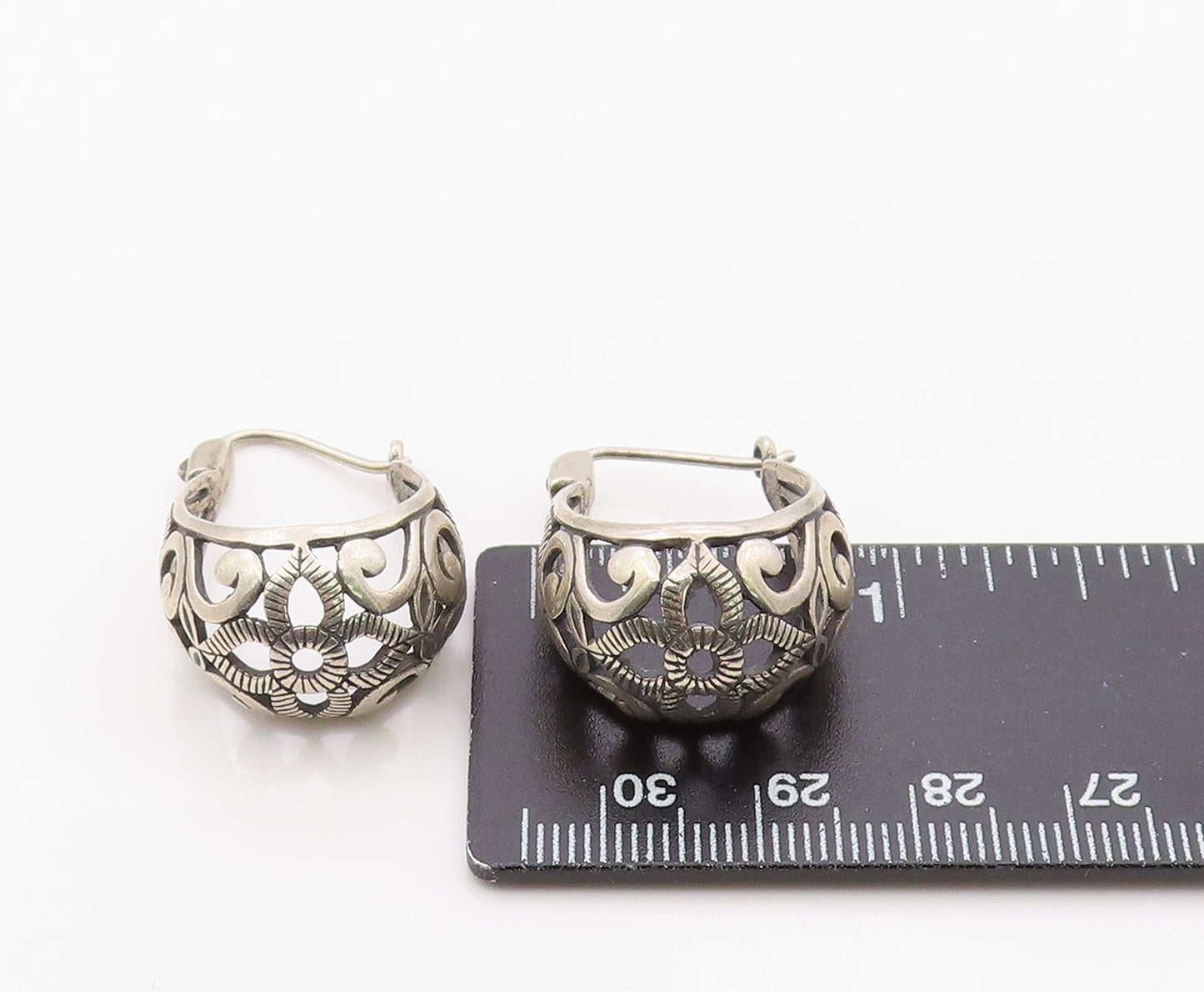 925 Sterling Silver Vintage Earrings Classic Floral Scrollwork Hoops  EG14397