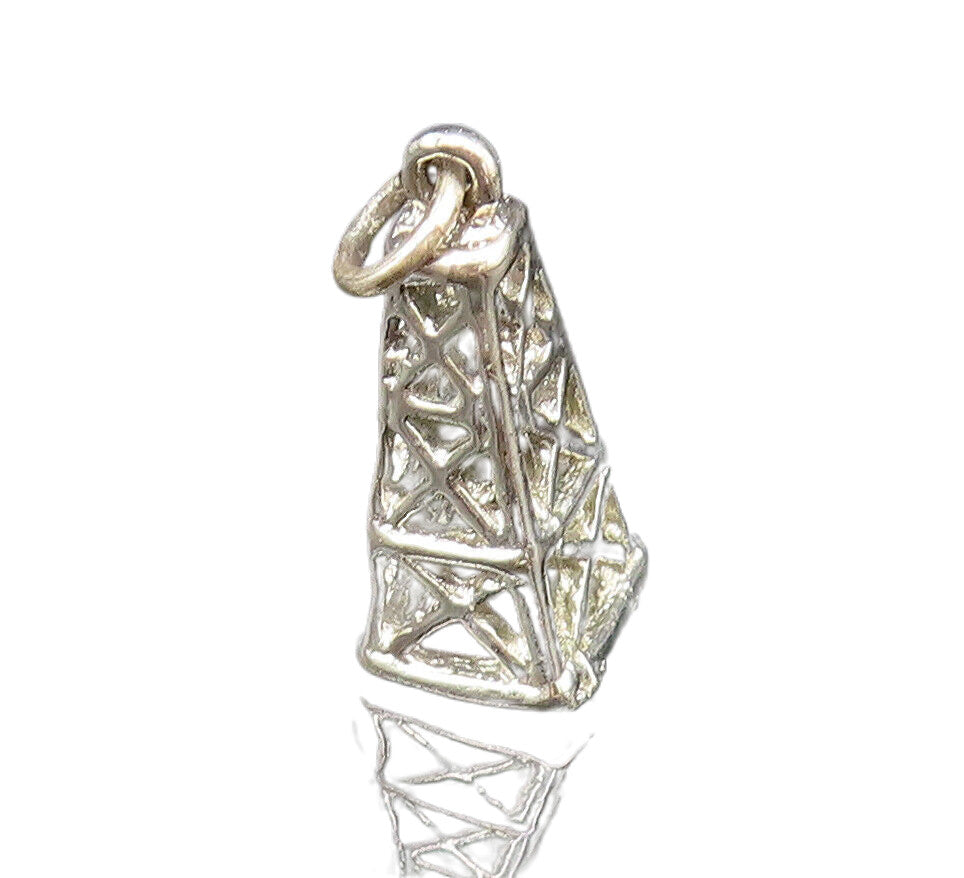 925 Sterling Silver  Vintage Openwork Tower Motif Cone Shaped Pendant  PT21682