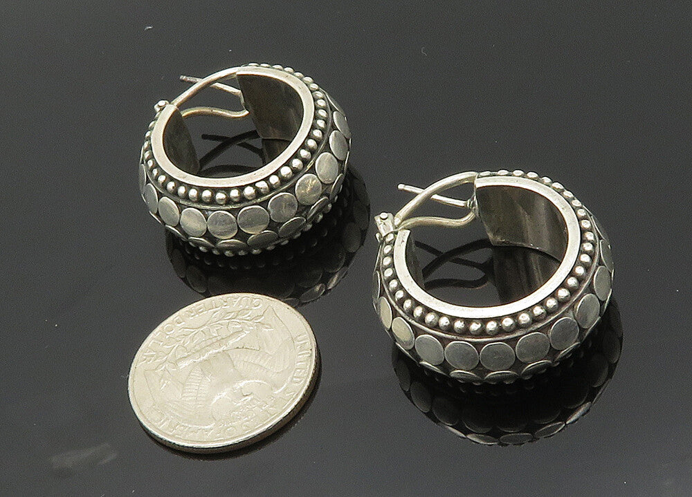 JOHN HARDY 925 Silver  Vintage Circle Pattern Heavy Hoop Earrings  EG10061