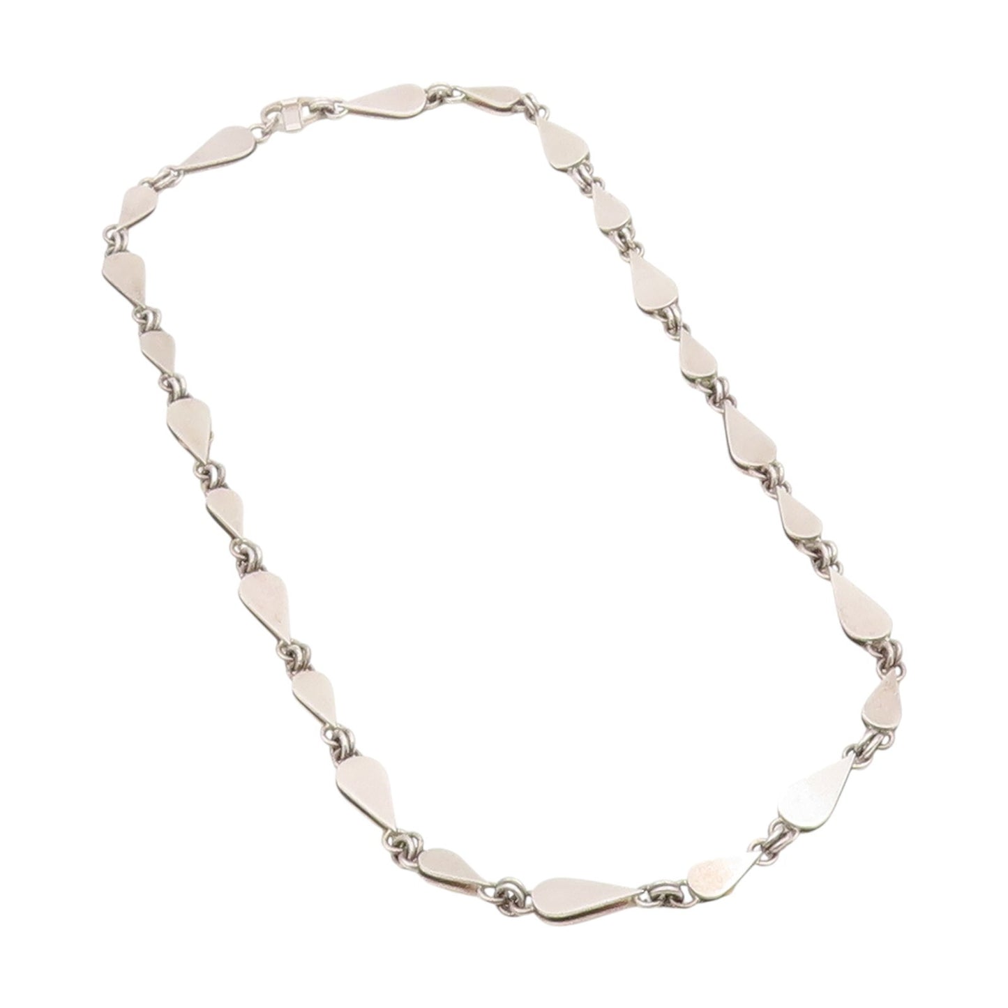 925 Sterling Silver Vintage Necklace Interlocking Teardrop Link Chain NE4688