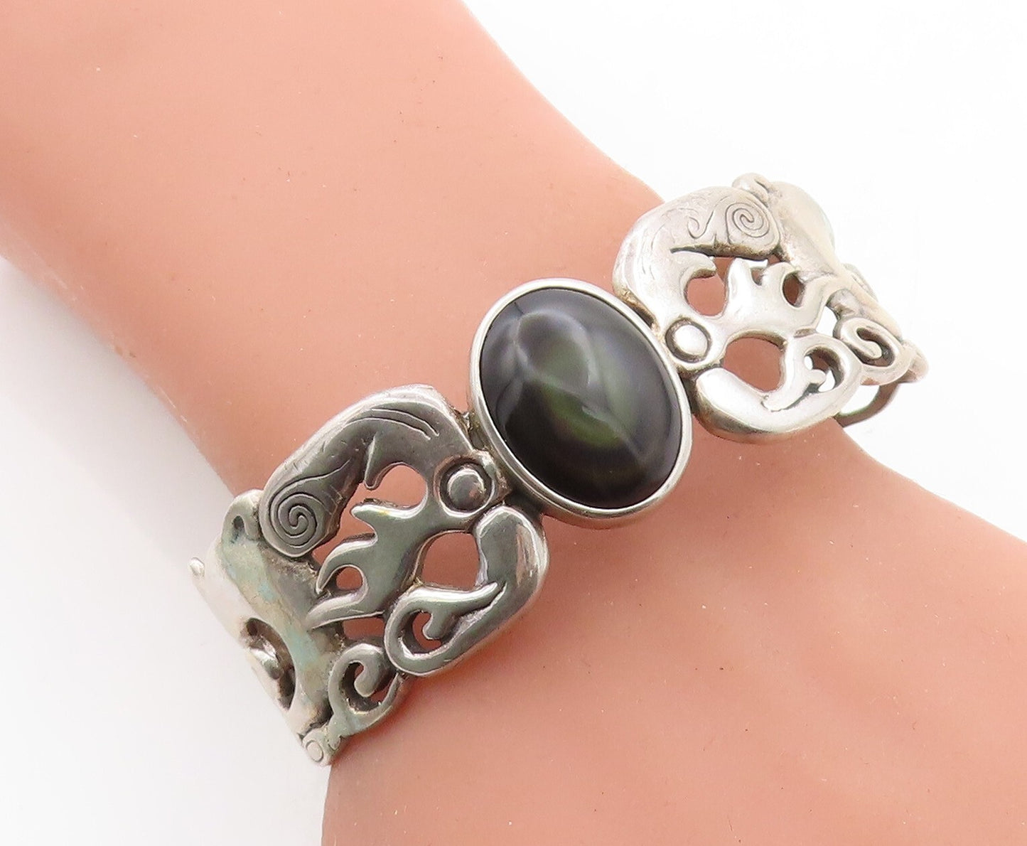 925 Sterling Silver  Vintage Black Agate Modernist Swirl Cuff Bracelet  BT2155