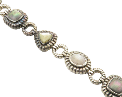 925 Sterling Silver  Vintage Mother Of Pearl Fluted Chain Bracelet  BT5380