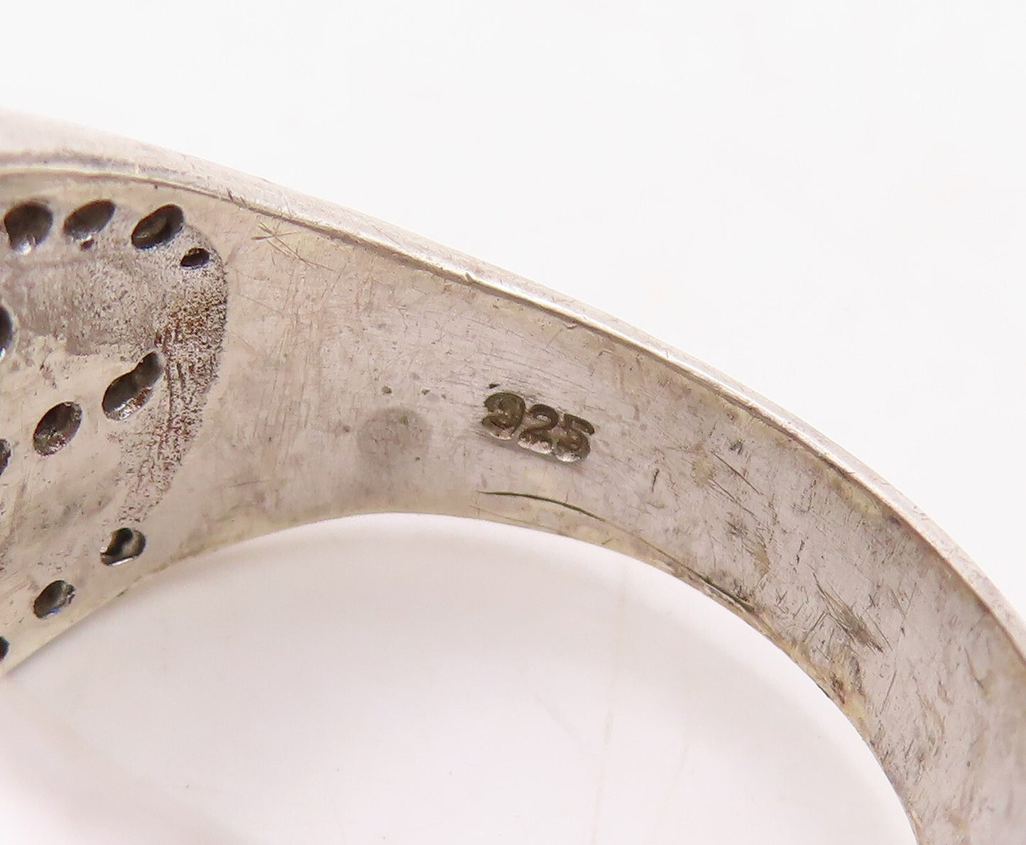 925 Sterling Silver Vintage Ring Cutout CZ & sapphire Inlay Bands Sz 9.5 RG31670