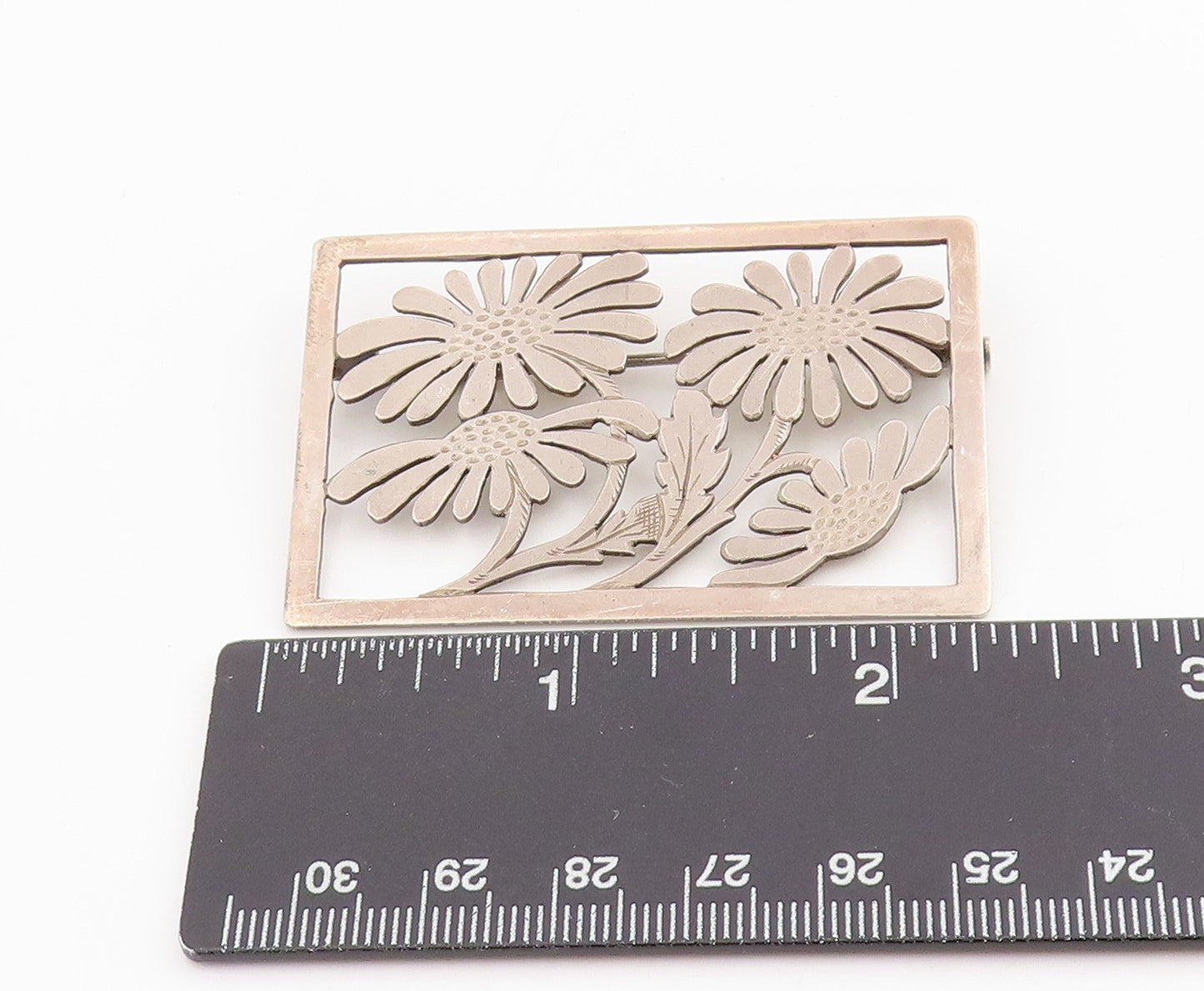 925 Sterling Silver Vintage Brooch EUROPE Daisy Trivet Floral Frame Pin  BP11965