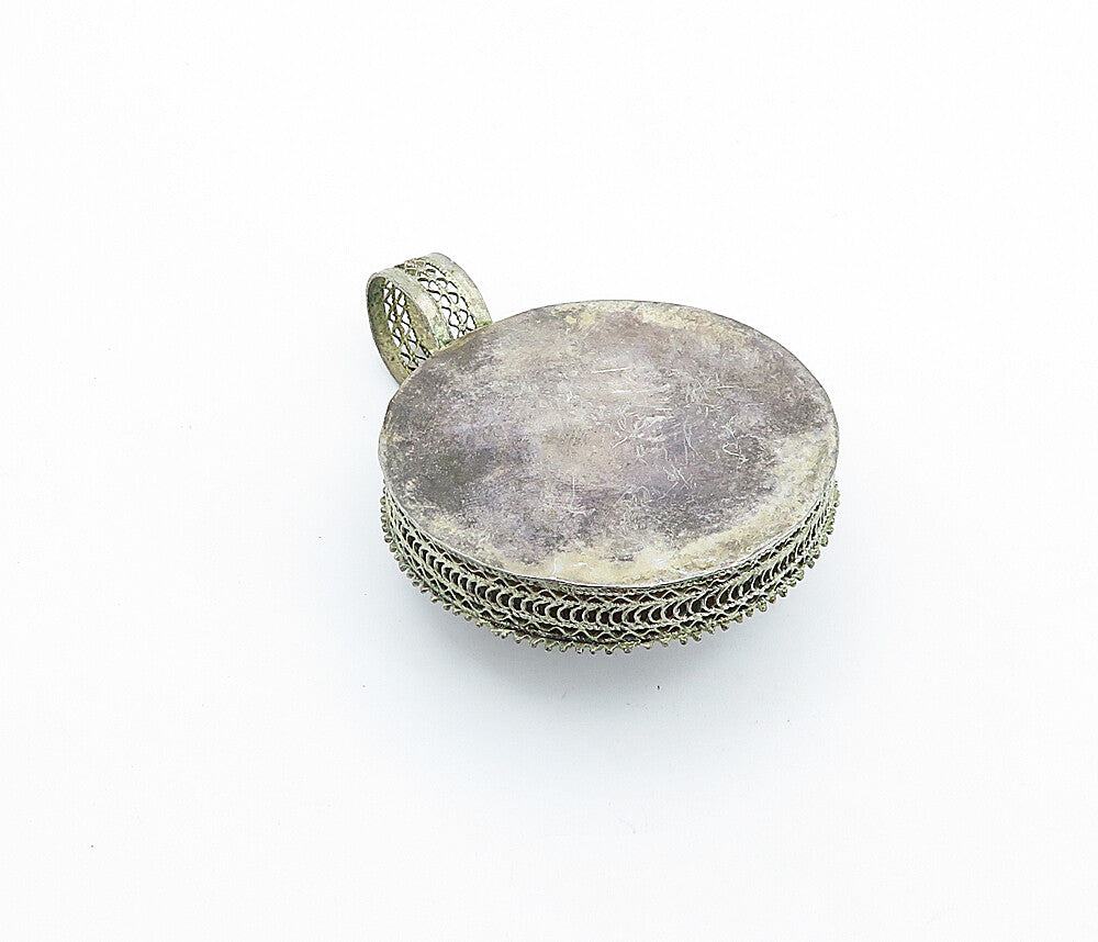 925 Sterling Silver  Vintage Antique Filigree Detail Round Dome Pendant PT4259