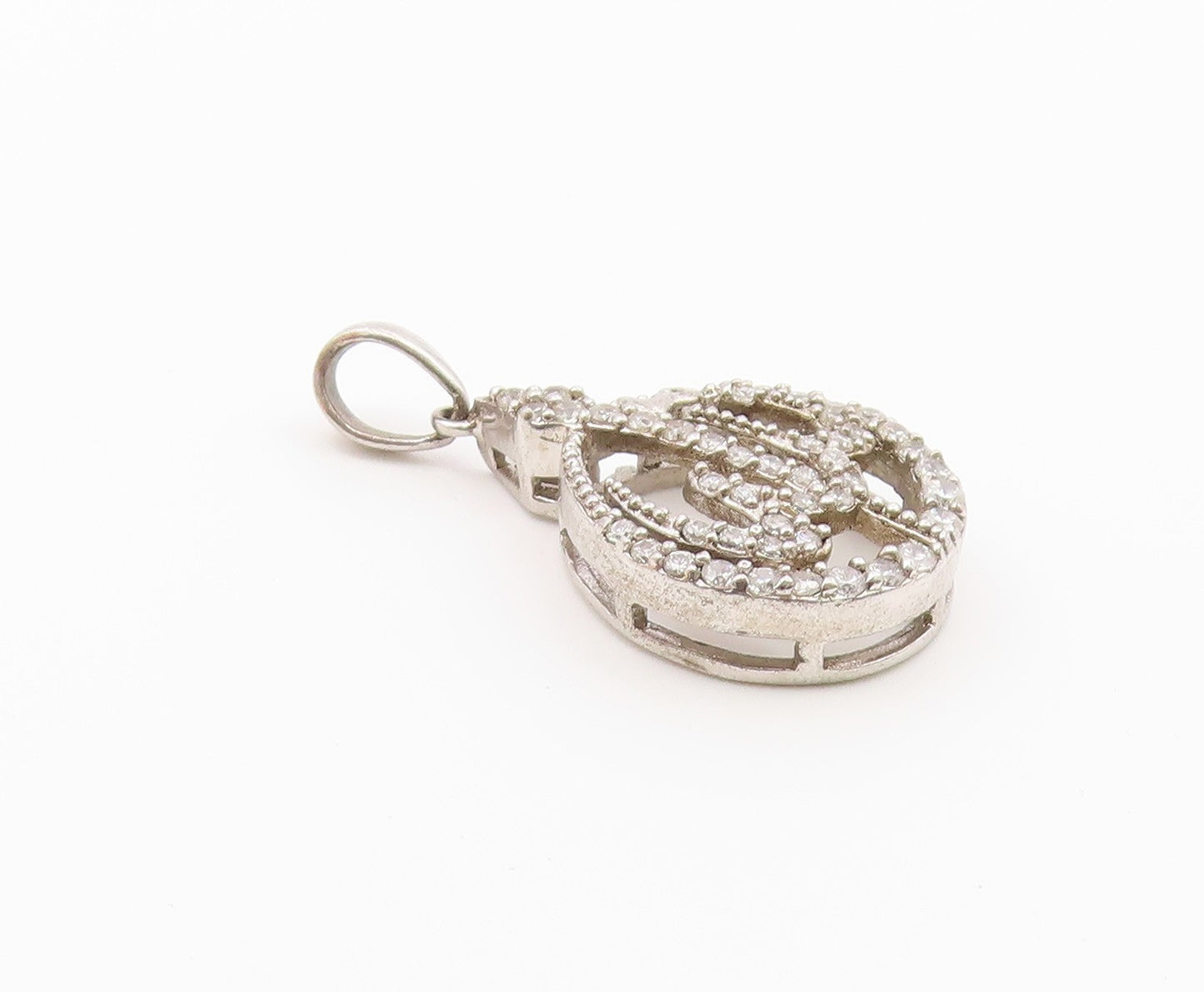 925 Sterling Silver  Vintage Sparkling Cubic Zirconia Round Pendant  PT18840