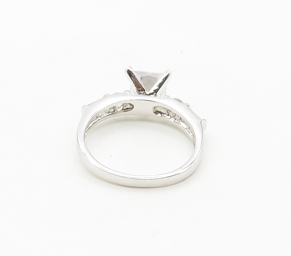 925 Sterling Silver  Cubic Zirconia Solitaire Accent Ring Sz 9.5  RG16479