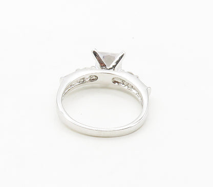 925 Sterling Silver  Cubic Zirconia Solitaire Accent Ring Sz 9.5  RG16479