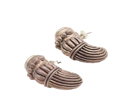 925 Sterling Silver Vintage Earrings Carved Antique Onyx Animal Tooth  EG12893