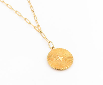 925 Sterling Silver Vintage Necklace Gold Plated CZ Compass Medal Chain  NE4797