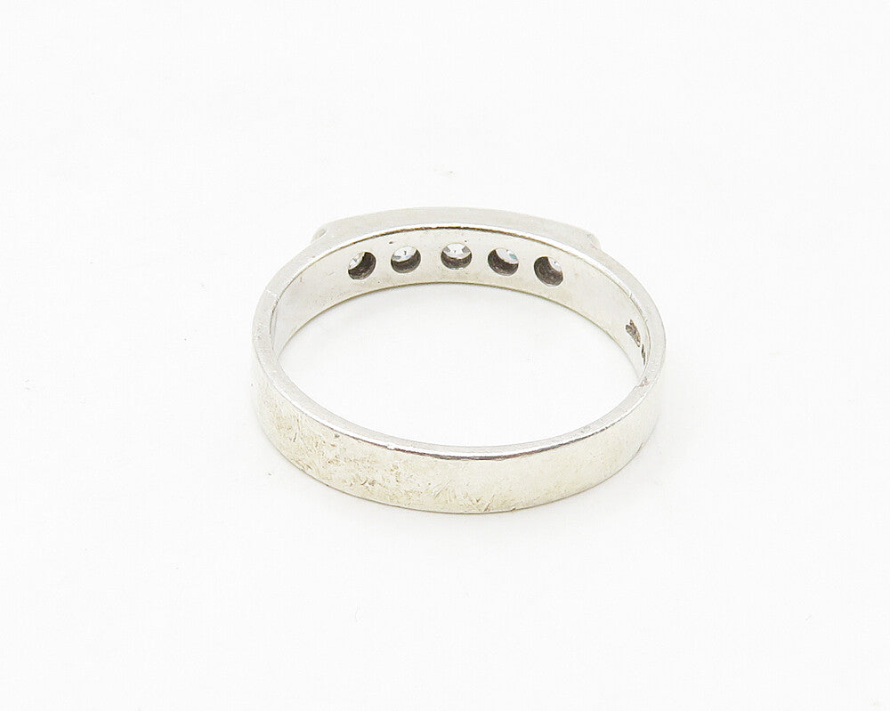 925 Sterling Silver  Cubic Zirconia 5 Stone Smooth Band Ring Sz 8  RG17472