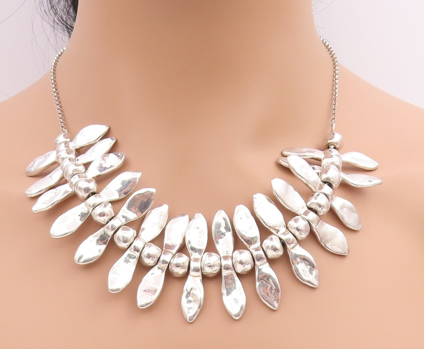 925 Sterling Silver Vintage Necklace Brutalist Animal Tooth Design   NE4585
