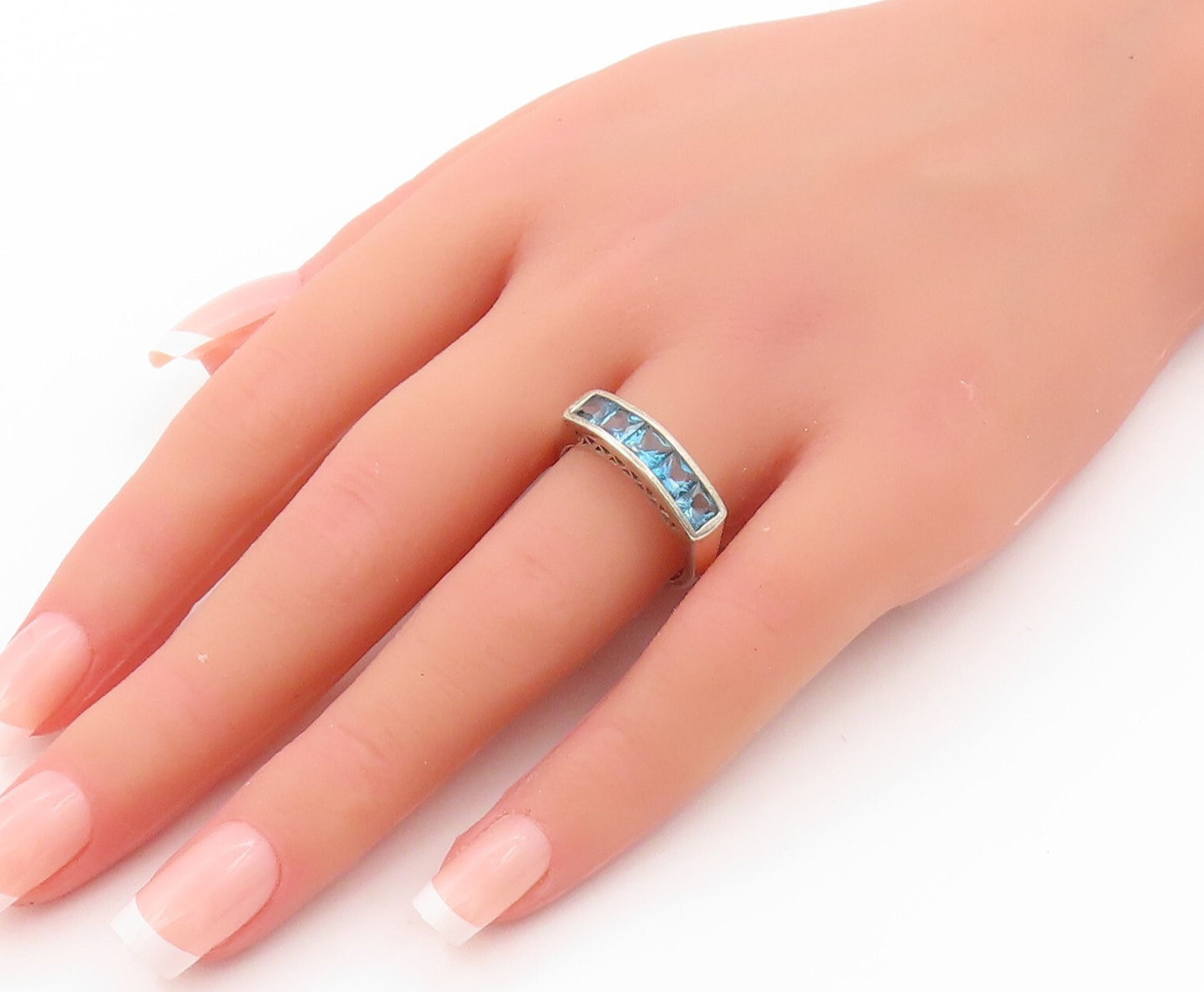 925 Sterling Silver Vintage Ring Solid Square Cut Blue Topaz Band  SZ 8  RG31987