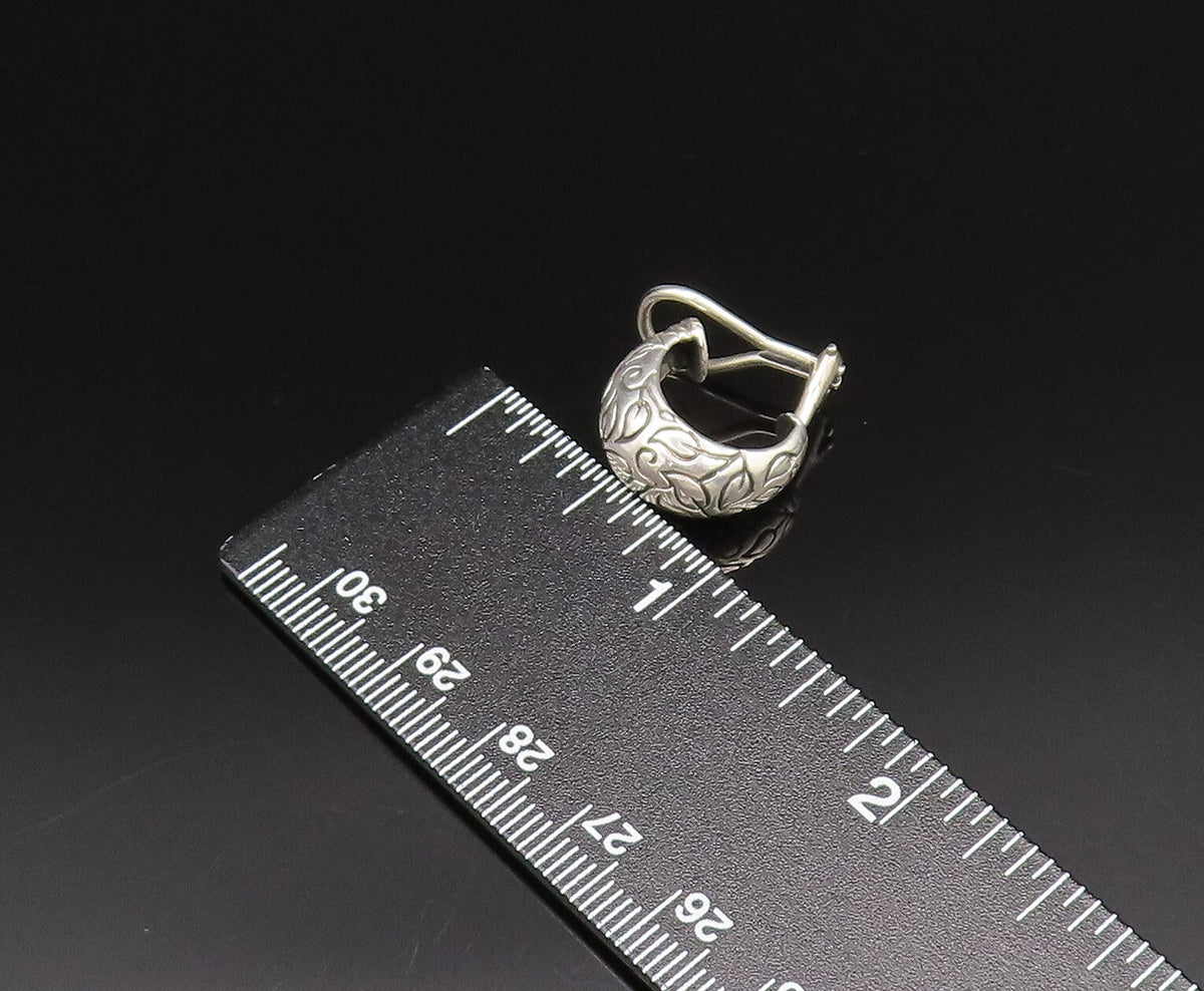 925 Sterling Silver  Vintage Leaf Engraved Huggie Hoop Earrings  EG12037