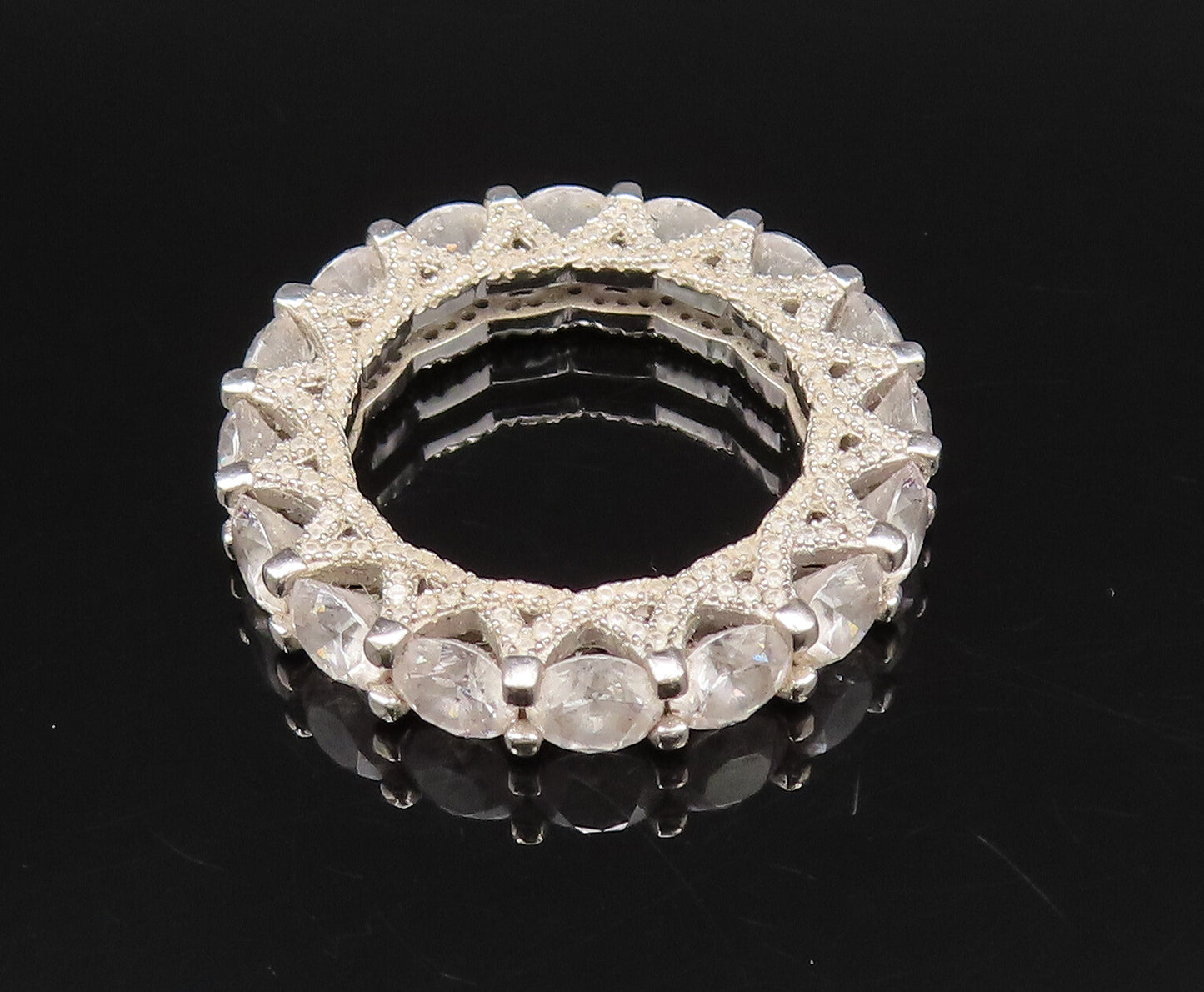 925 Silver  Vintage Star Detail & Cubic Zirconia Eternity Ring Sz 7.5  RG26097