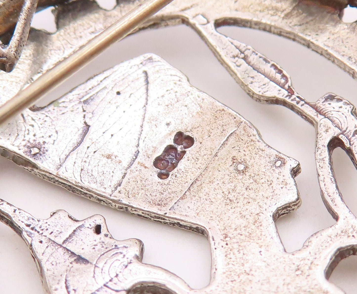 925 Silver  Vintage Beaded Border Openwork Nefertiti Head Brooch Pin  BP9833