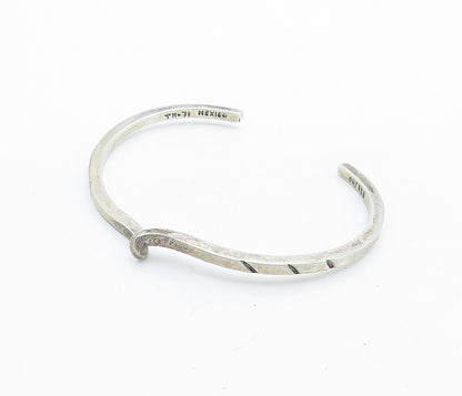 MEXICO 925 Silver  Vintage Petite Chiseled Detail Swirl Cuff Bracelet  BT2455