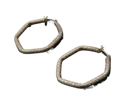 925 Sterling Silver  Vintage Dark Tone Etched Hexagon Hoop Earrings  EG8830