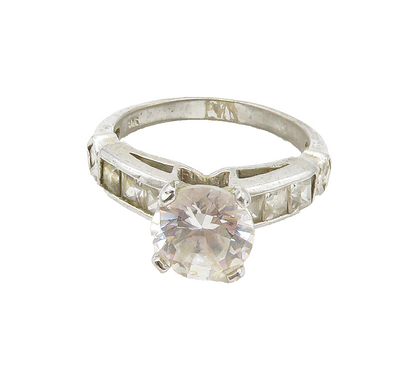 925 Sterling Silver  Vintage Cubic Zirconia Solitaire Accent Ring Sz 9 RG16483