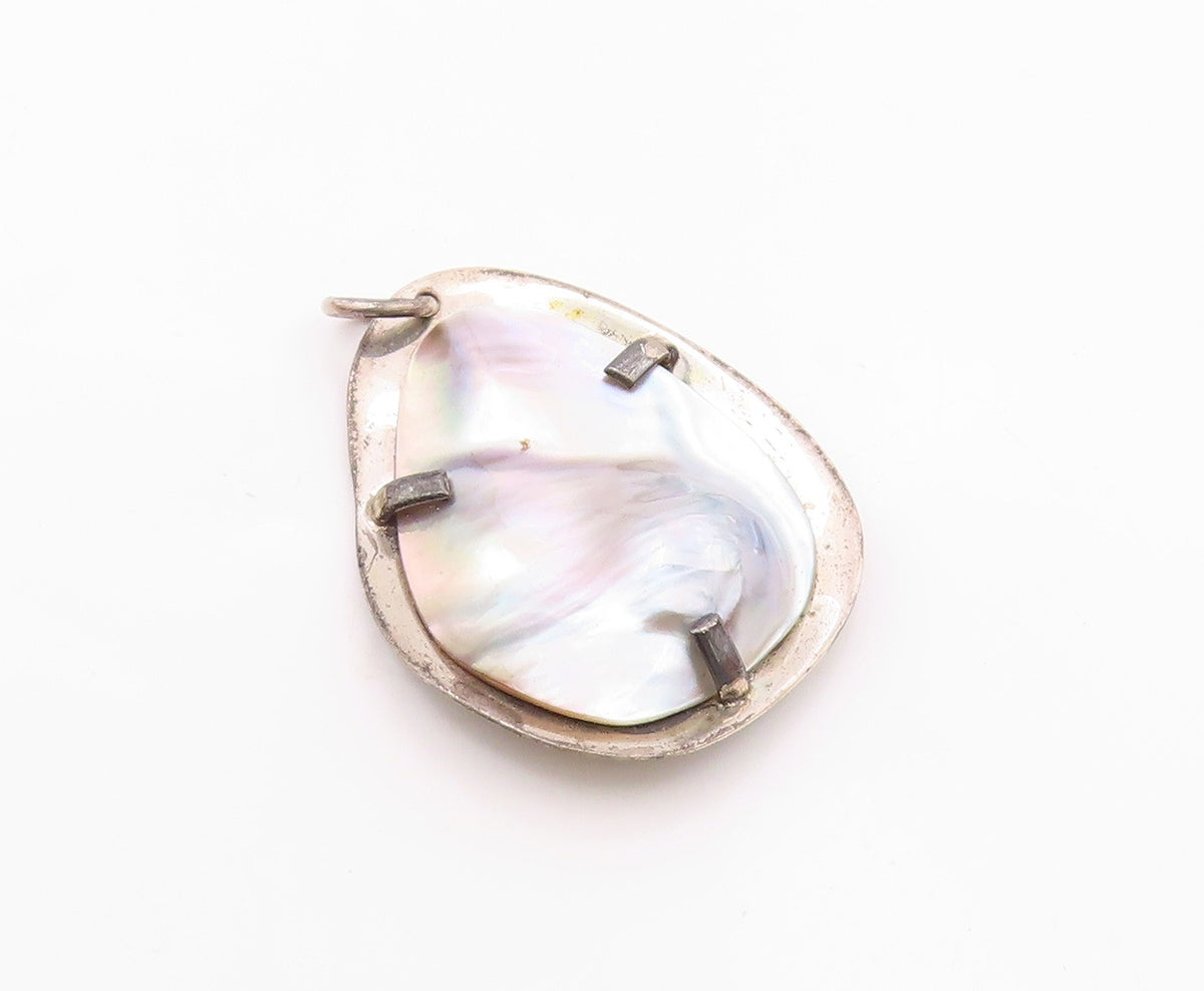 EUROPEAN 925 Silver  Vintage Shiny Mother Of Pearl Modernist Pendant  PT16705