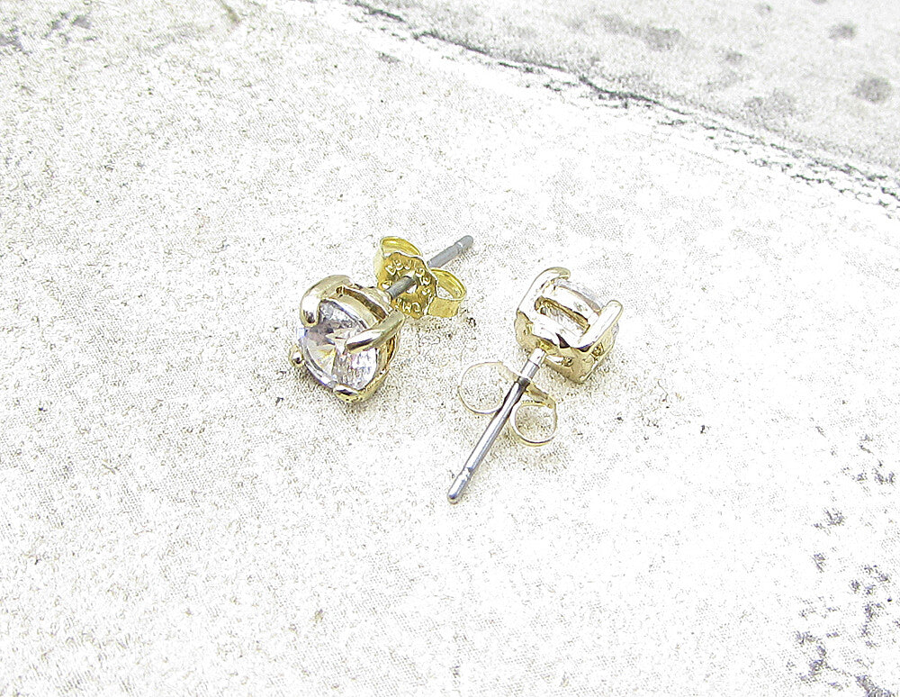 Gold Over 925 Sterling Silver Round Cut White Topaz Stud Earrings EG1216