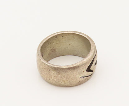 925 Sterling Silver Vintage Carved Arrow Abstract Band Ring Sz 4.5  RG26462