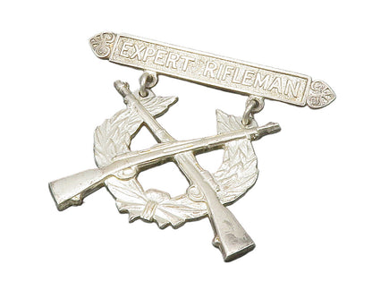 925 Sterling Silver  Vintage Shiny Expert Rifleman Wreath Brooch Pin  BP5726