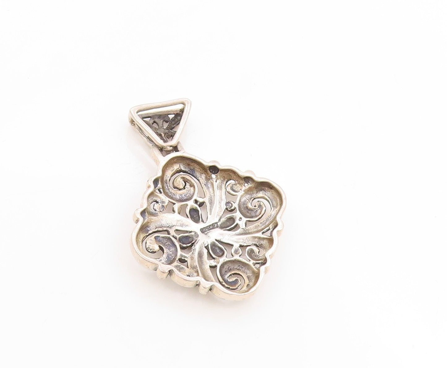 925 Sterling Silver Vintage Pendant Intricate Floral Scrollwork Locket  PT25810