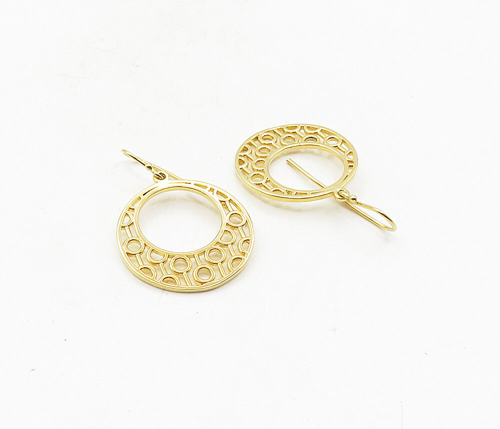 925 Sterling Silver  Shiny Gold Plated Cutout Pattern Dangle Earrings  EG4772