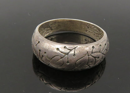 925 Sterling Silver  Vintage Floral Vine Dark Tone Dome Band Ring Sz 7 RG22176