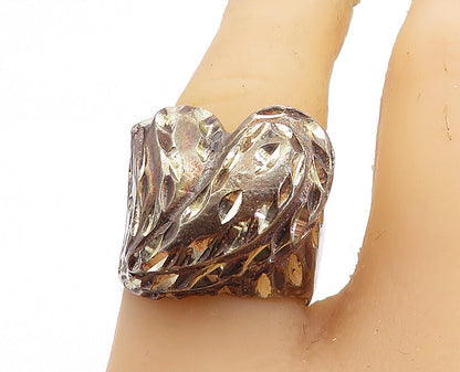 925 Silver  Vintage Diamond Cut Detail Love Heart Cocktail Ring Sz 7.5  RG6446