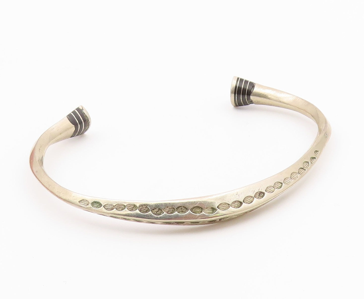 925 Sterling Silver  Vintage Inlaid Black Onyx Ends Cuff Bracelet  BT8383