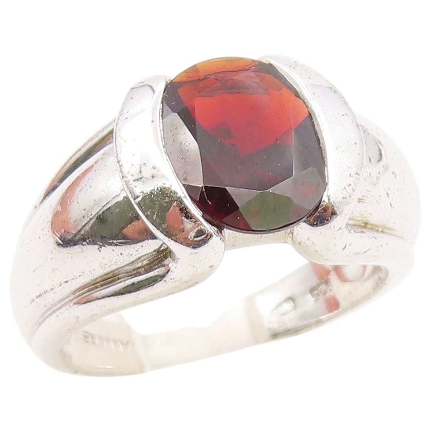 925 Sterling Silver Vintage Ring Faceted Garnet Statement Band  Sz 7  RG36883