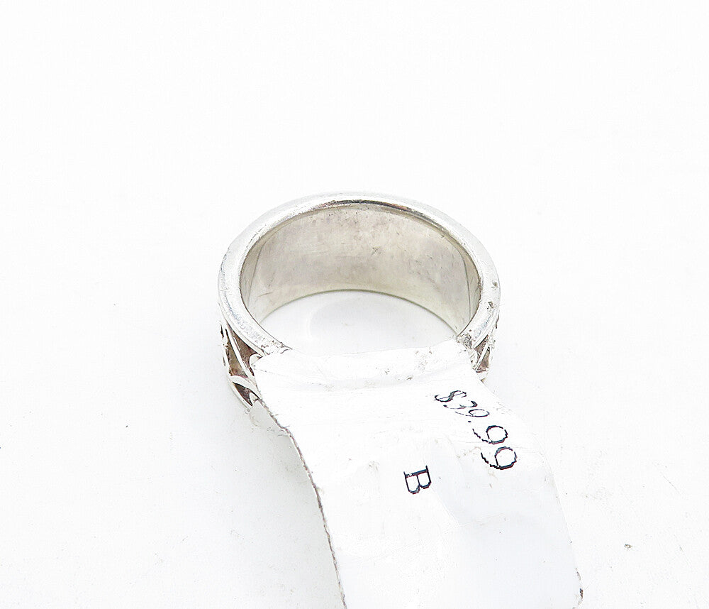 925 Sterling Silver  Vintage Infinity Love Heart Pattern Band Ring Sz 8 RG4562