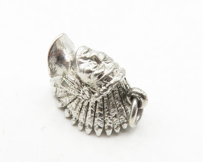 925 Sterling Silver  Vintage Shiny Petite Chief's Head Drop Pendant  PT9446