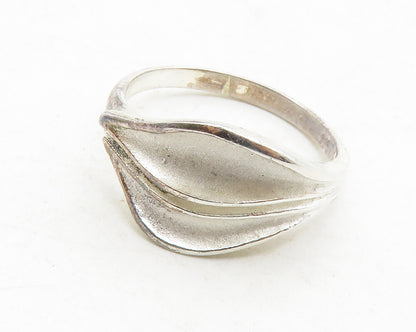 925 Sterling Silver  Vintage Shiny Sculpted Matte Band Ring Sz 6.5  RG13174