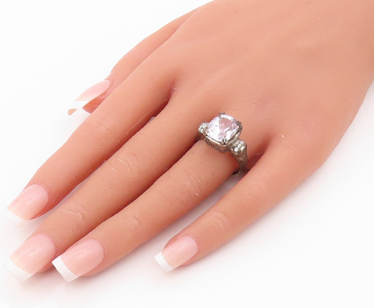 925 Sterling Silver Vintage Ring Antique Dark Tone 2 Tone CZ   Sz 8  RG31781