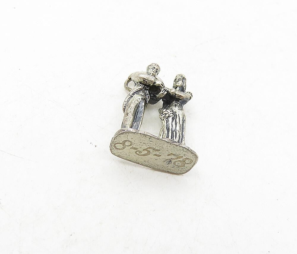 925 Sterling Silver  Vintage Oxidized Married Couple Statue Pendant  PT6582