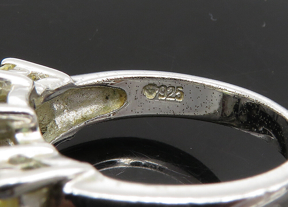 925 Sterling Silver  Vintage Graduated Cubic Zirconia Band Ring Sz 7  RG23075