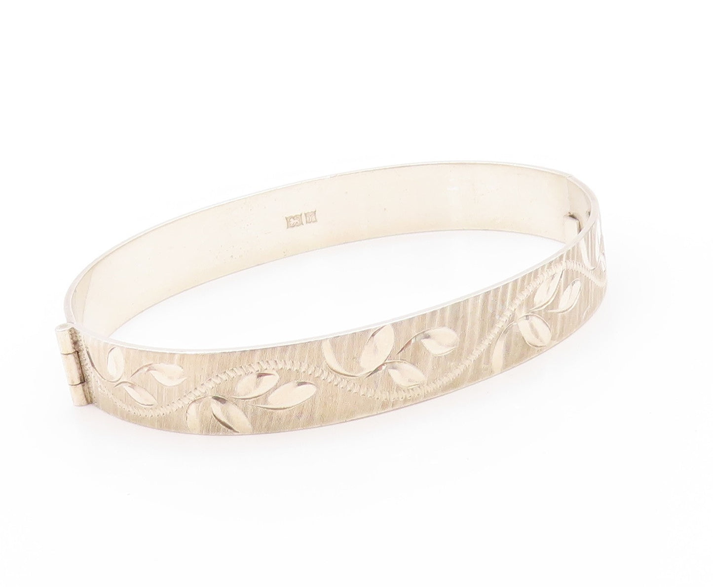 925 Sterling Silver Vintage Bracelet Hinged Floral Carved Bangle   BT11265