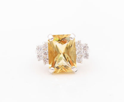 925 Sterling Silver Vintage Ring Rectangle Citrine Beaded CZ  Sz 8.5  RG30151