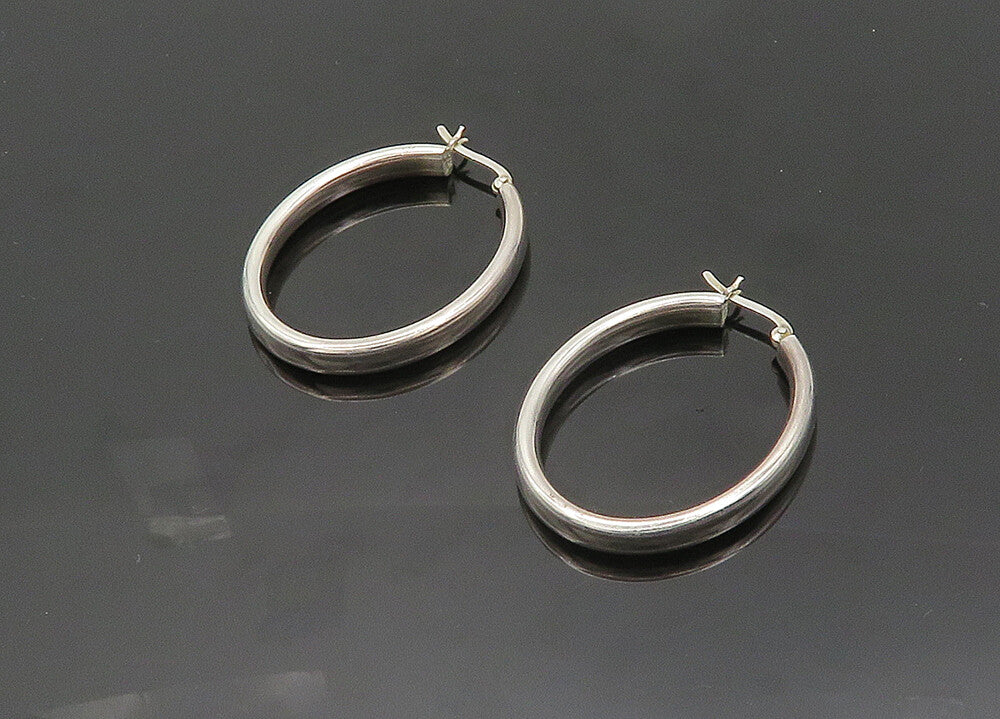 925 Sterling Silver  Vintage Shiny Polished Smooth Oval Hoop Earrings  EG9903