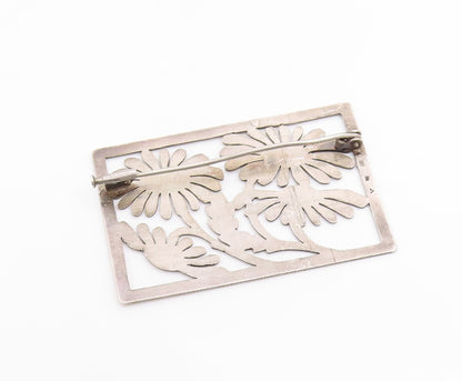 925 Sterling Silver Vintage Brooch EUROPE Daisy Trivet Floral Frame Pin  BP11965
