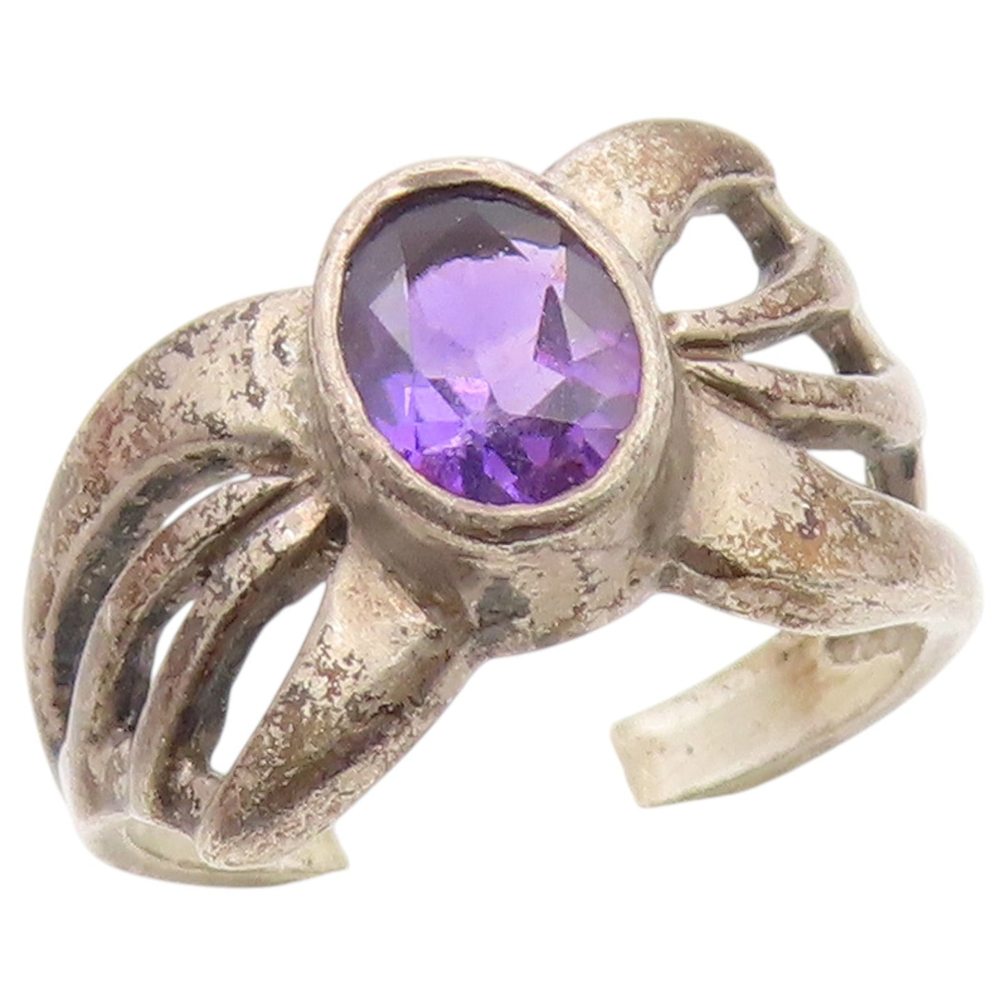 925 Sterling Silver Vintage Ring Oval Cut Amethyst Openwork Band  Sz 7  RG36880
