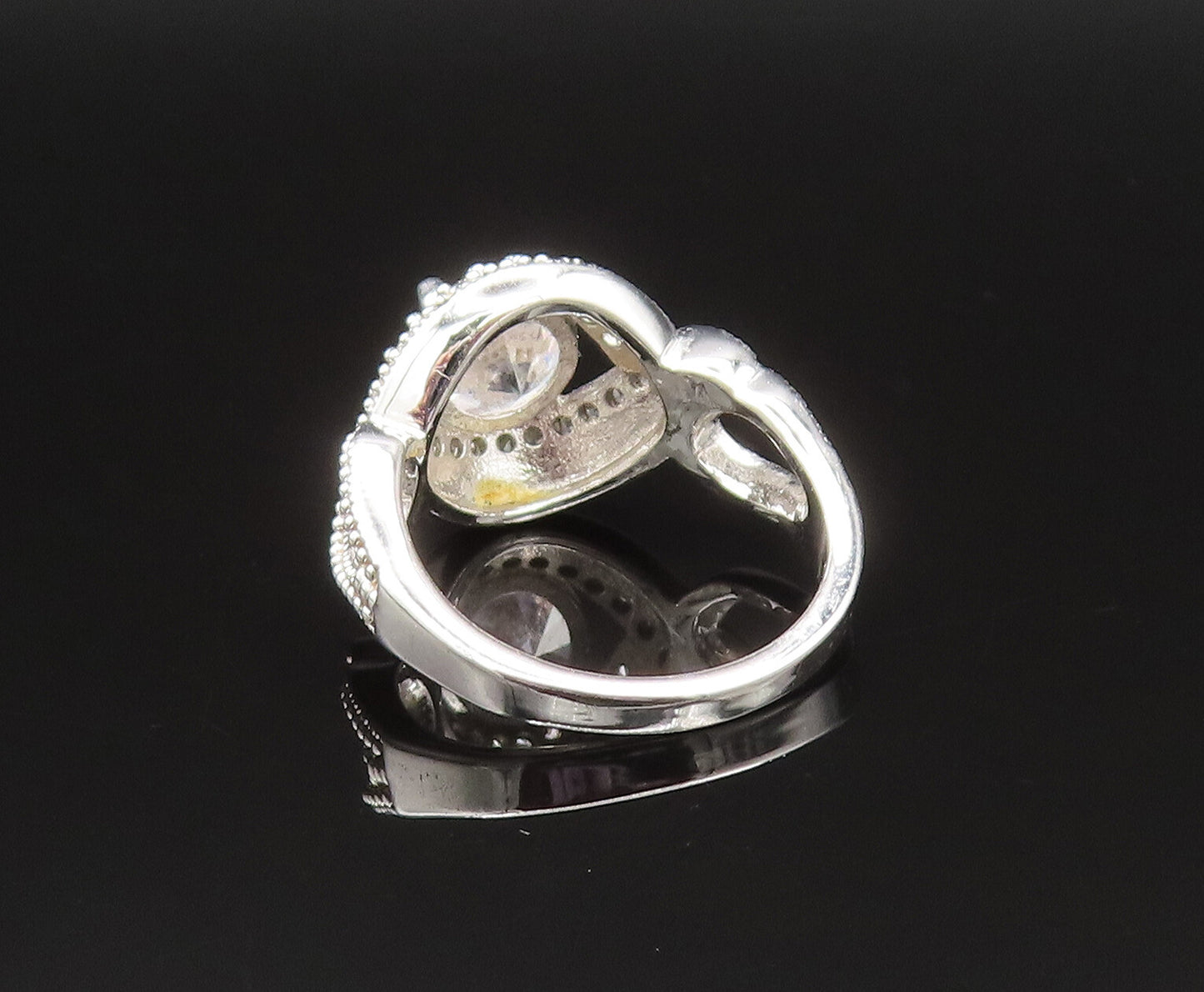 925 Sterling Silver  Vintage Infinity Knot Cubic Zirconia Ring Sz 7.5  RG25503